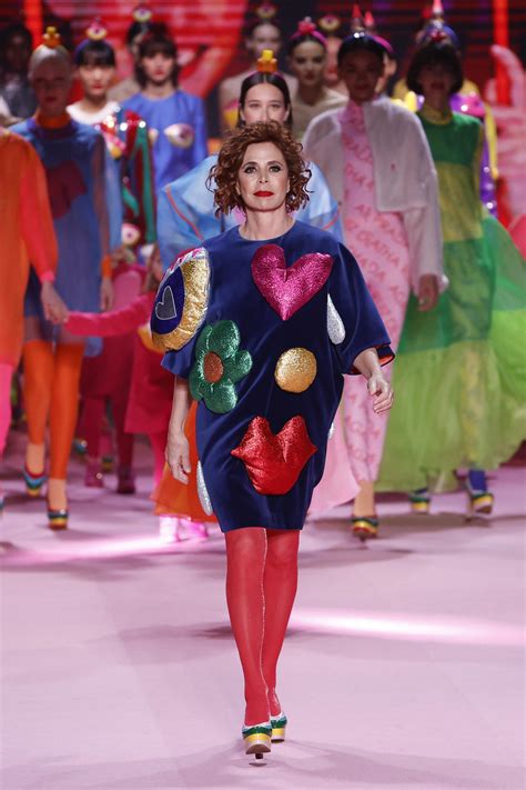 agatha ruiz dela prada diseños|agatha ruiz de la Prada ss18.